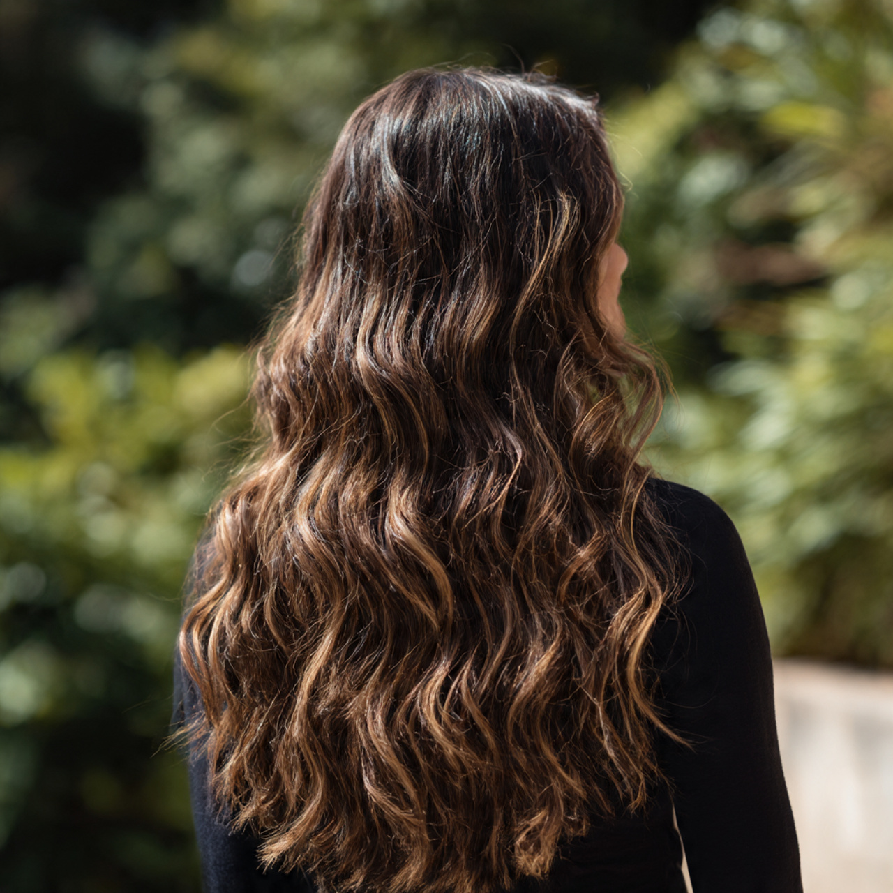 25 Best Hairstyles for Wavy Hair – Defined Waves 24 Wavy Hair with Textured Ends