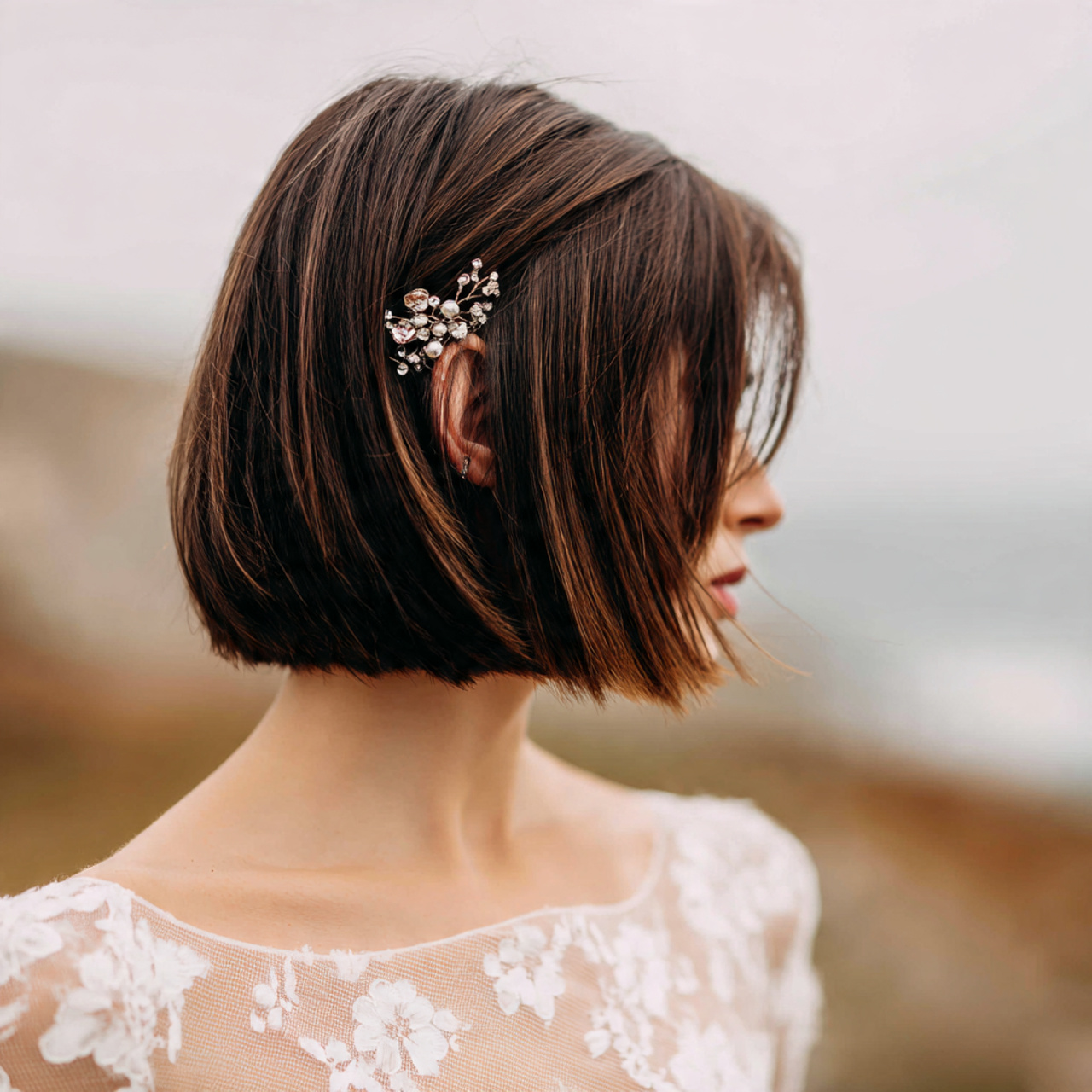 an attractive women having straight wedding hair b