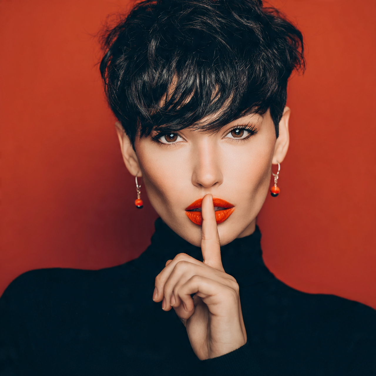 14 Hush Cut Short: Soft, Modern, and Effortlessly Stylish 4 Hush Cut Short