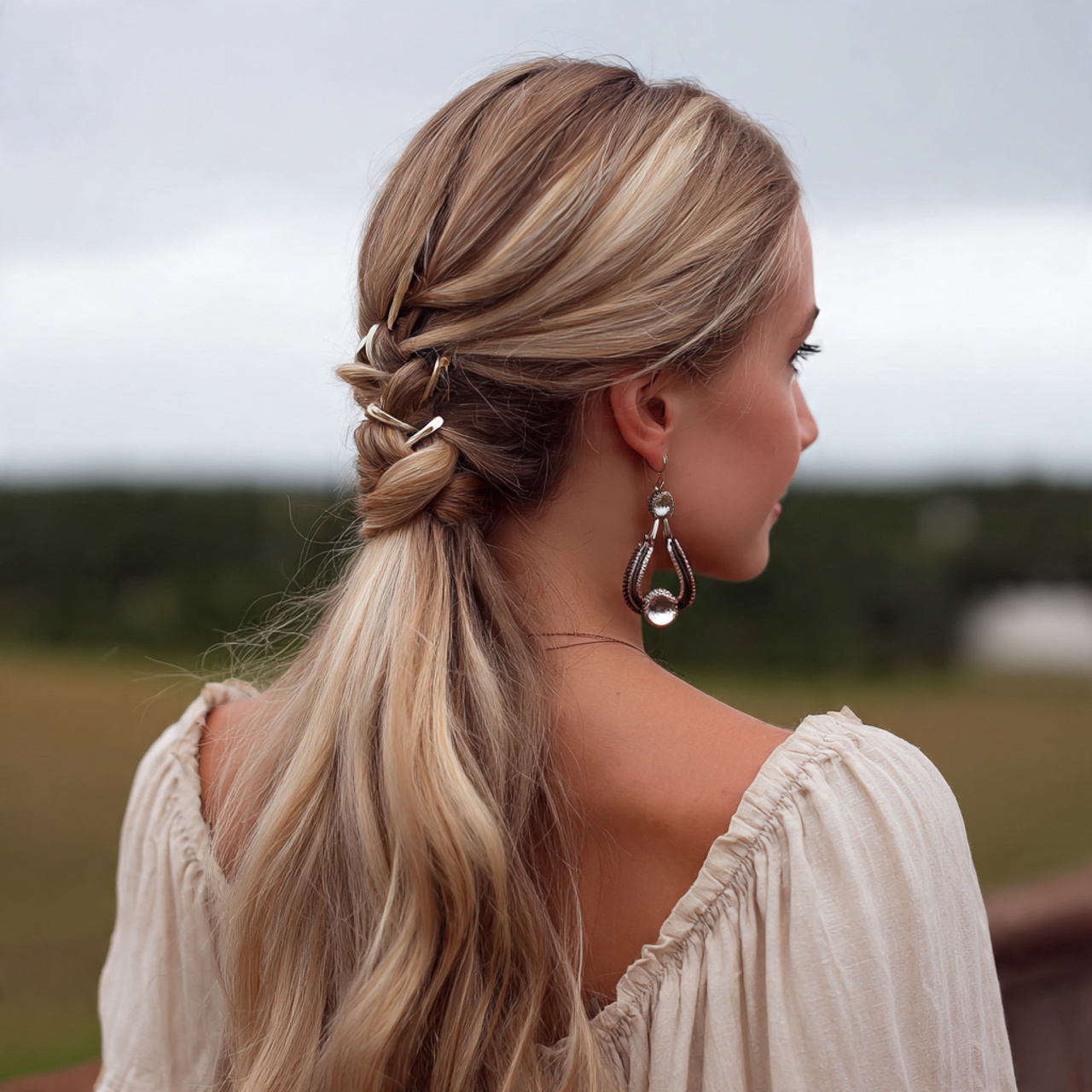 an attractive women having simple easy simple claw