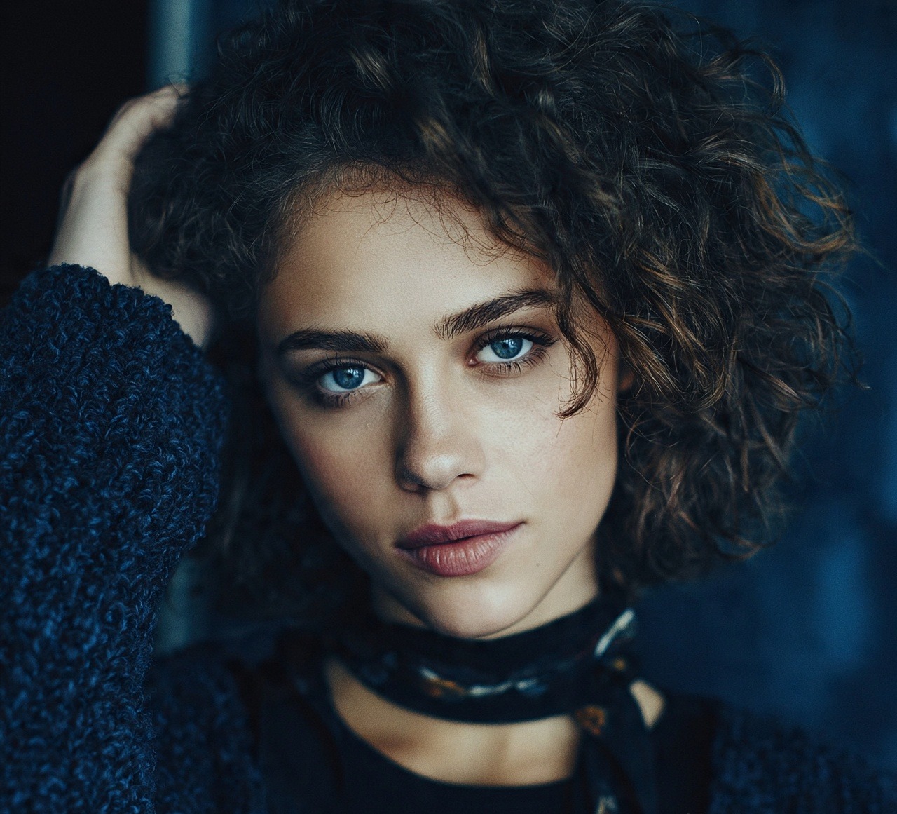 13 Curly Hairstyles Side Part That Will Instantly Transform Your Look 3 Curly Hairstyles Side Part
